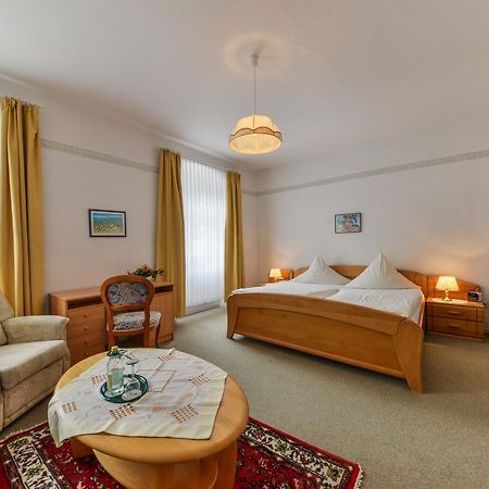 Hessischer Hof Bad Karlshafen Bagian luar foto