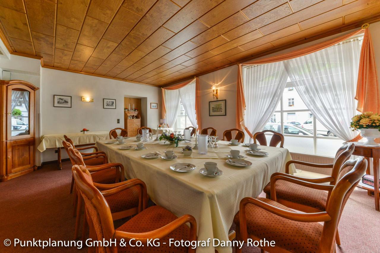 Hessischer Hof Bad Karlshafen Bagian luar foto